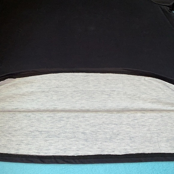 SHEIN Curve scoop neck long sleeve top football with heart stretchy NEW size 4X - Picture 12 of 12